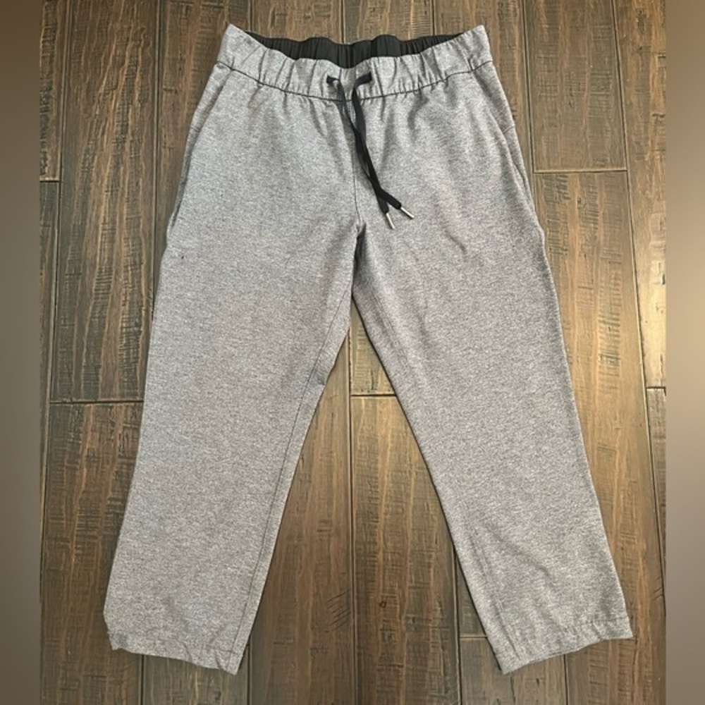 🍋Lululemon On The Fly Pant 🍋